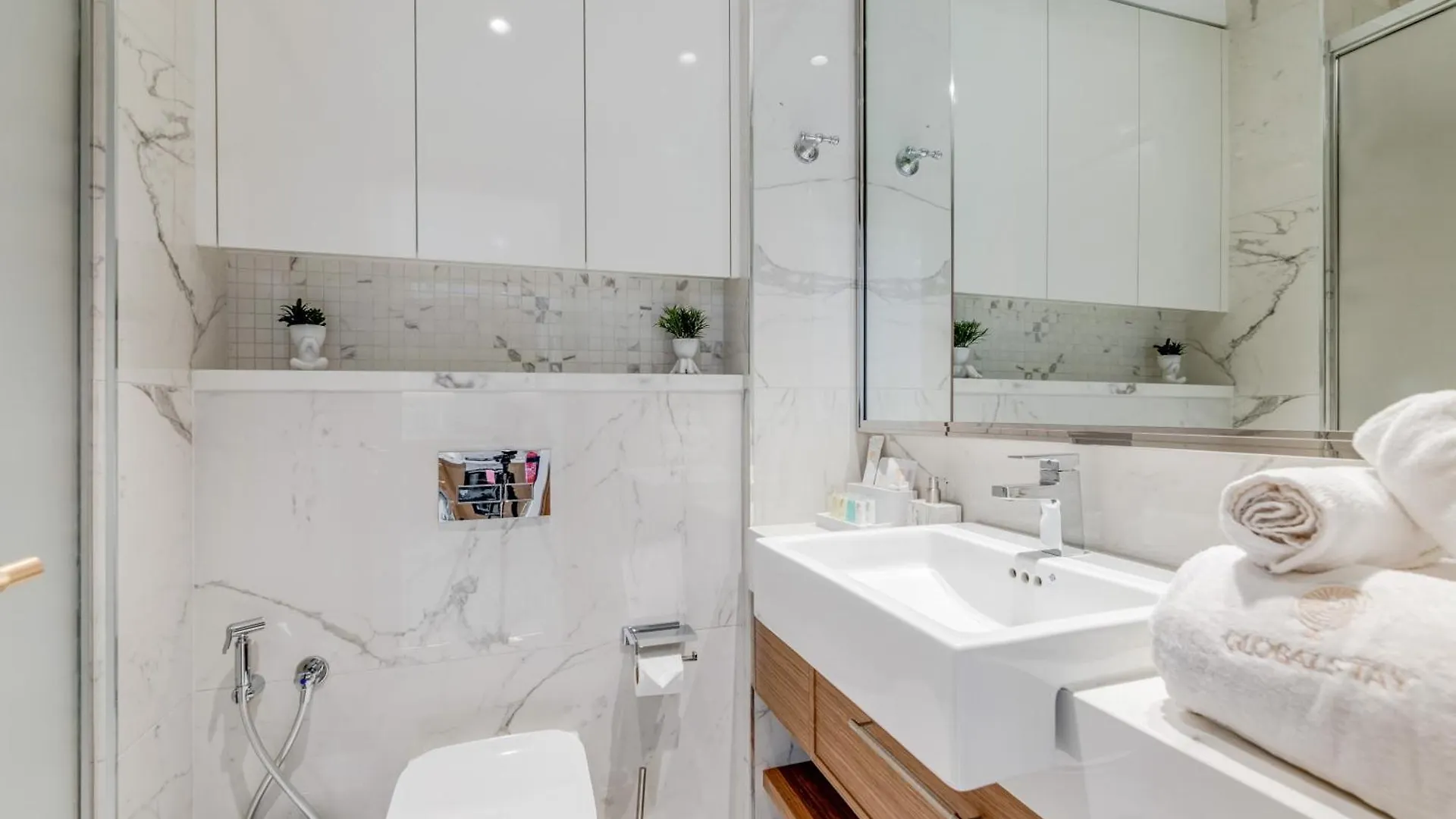아파트 Globalstay Azizi Riviera 59 두바이